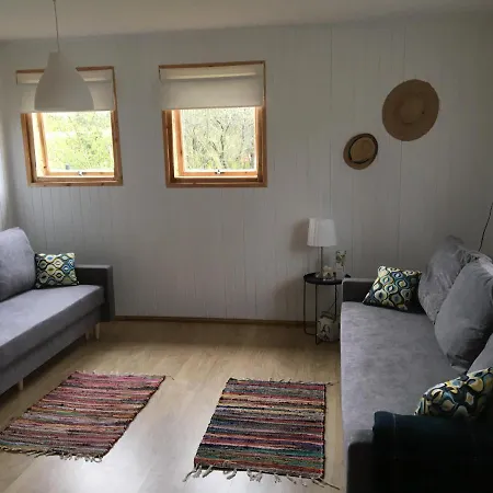 Dom Pod Dlugim Wioslem * ויירטל