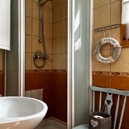 Dom Pod Dlugim Wioslem Wiartel